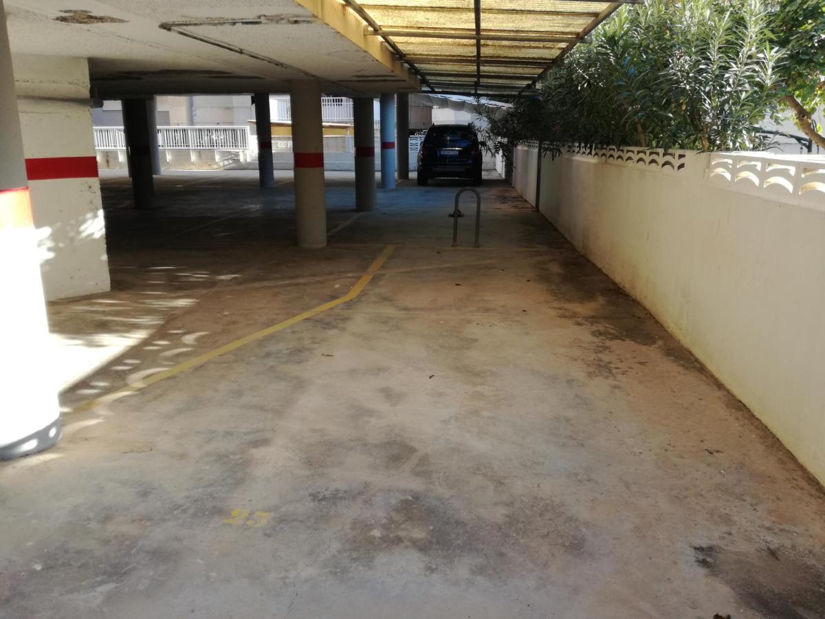 Apartamento Con Gran Terraza, Piscina Y Con Vistas Al Mar, A Solo 50 M De La Playa Daimús Eksteriør billede