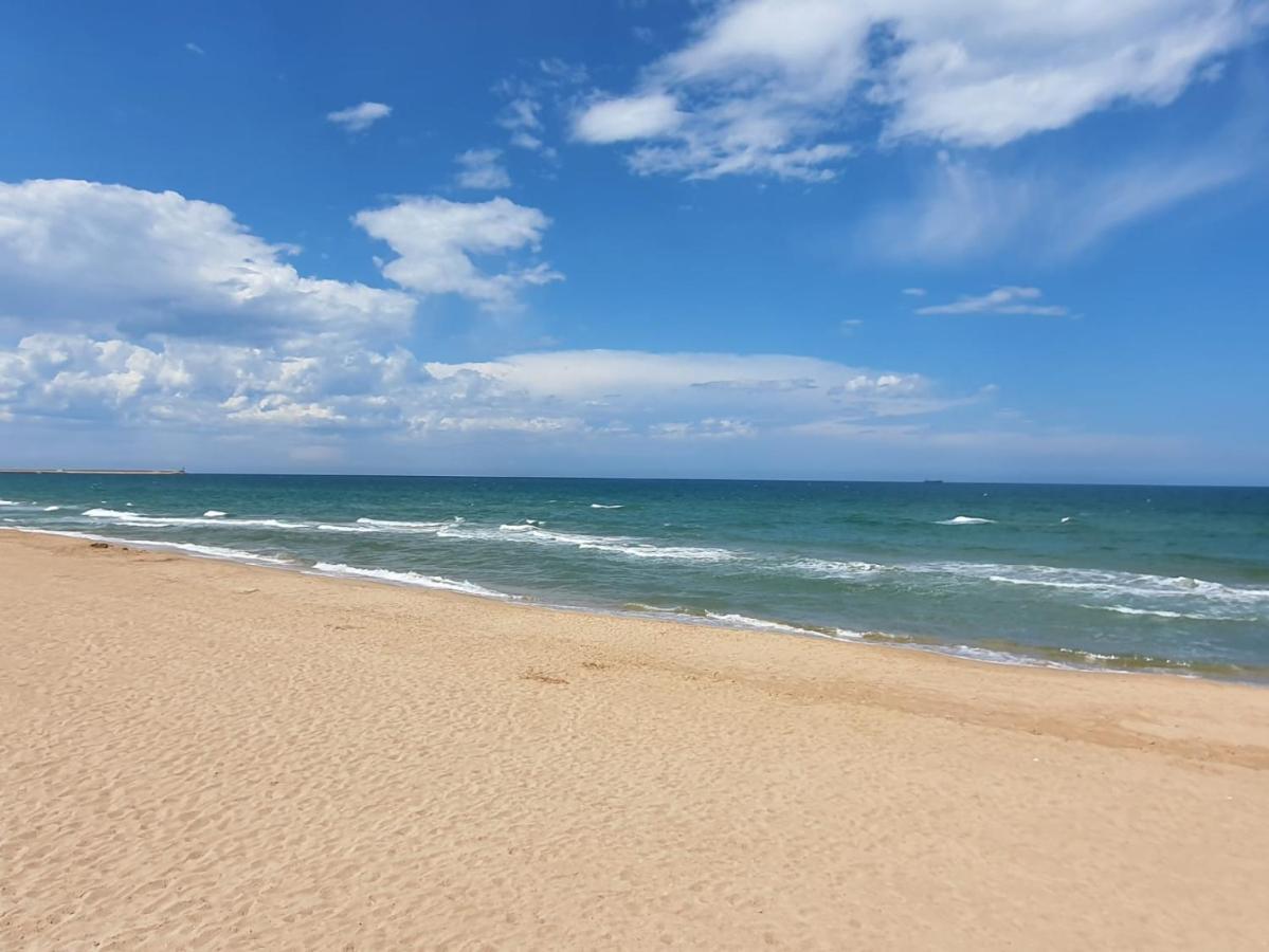 Apartamento Con Gran Terraza, Piscina Y Con Vistas Al Mar, A Solo 50 M De La Playa Daimús Eksteriør billede